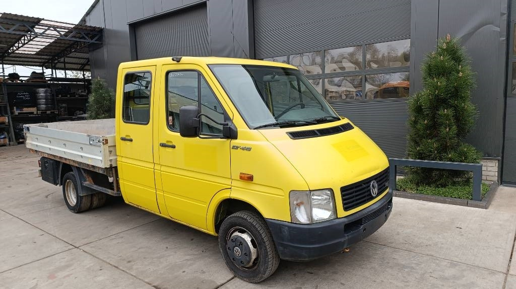 Volkswagen LT 46 Pritschenwagen, Doka, 7 Sitze, Motorschaden - Fourgon plateau, Utilitaire double cabine: photos 1 Volkswagen LT 46 Pritschenwagen, Doka, 7 Sitze, Motorschaden - Fourgon plateau, Utilitaire double cabine: photos 1