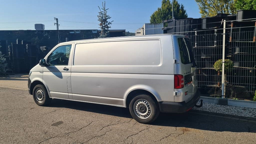 Fourgon grand volume Volkswagen T5 2.0 TDI, Kasten, Werkstattschränke, Klima, AHK: photos 16