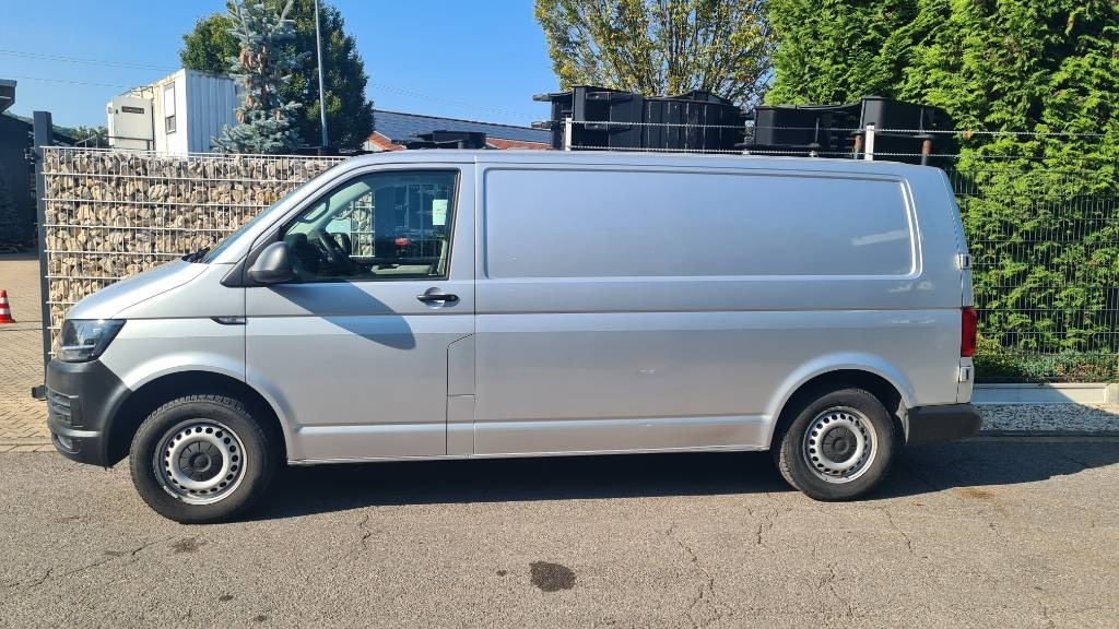 Fourgon grand volume Volkswagen T5 2.0 TDI, Kasten, Werkstattschränke, Klima, AHK: photos 15