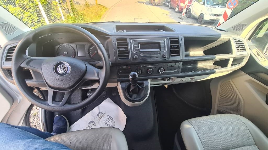 Fourgon grand volume Volkswagen T5 2.0 TDI, Kasten, Werkstattschränke, Klima, AHK: photos 10