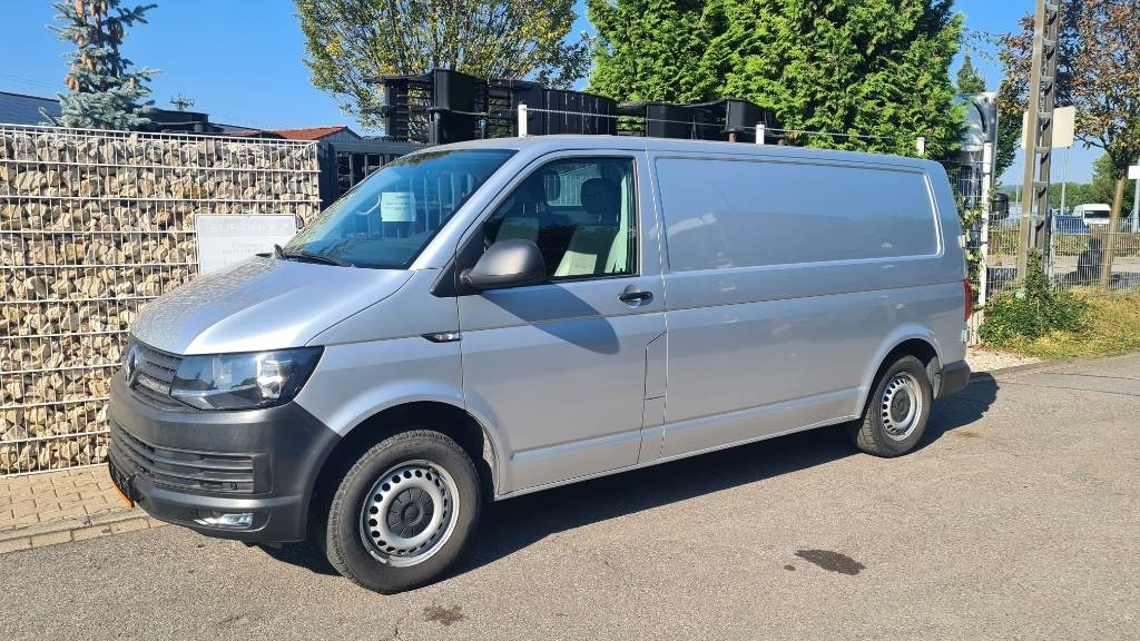 Fourgon grand volume Volkswagen T5 2.0 TDI, Kasten, Werkstattschränke, Klima, AHK: photos 14
