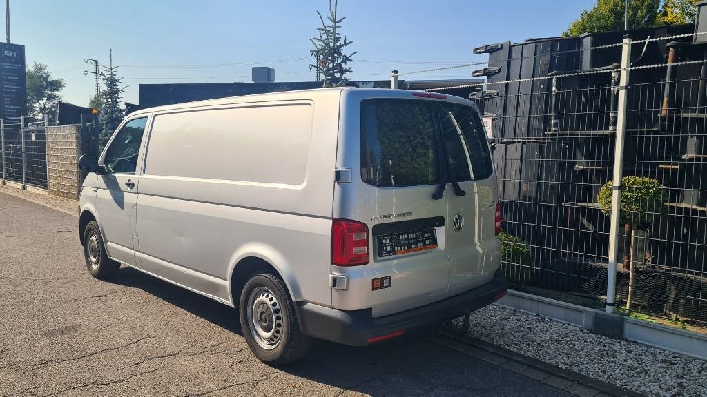 Fourgon grand volume Volkswagen T5 2.0 TDI, Kasten, Werkstattschränke, Klima, AHK: photos 17