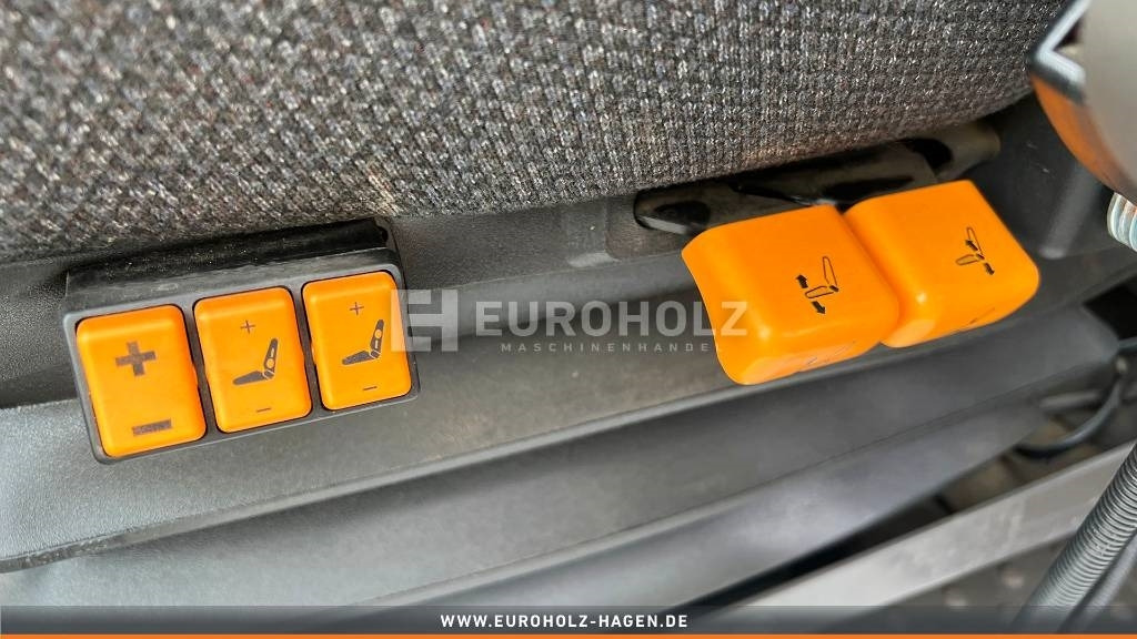 Volvo L 120 G mit Klima und SW, Reifen und Schaufel Neu - Chargeuse sur pneus: photos 3 Volvo L 120 G mit Klima und SW, Reifen und Schaufel Neu - Chargeuse sur pneus: photos 3