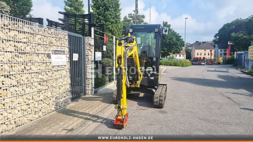 Yanmar SV 22 - Mini pelle: photos 2 Yanmar SV 22 - Mini pelle: photos 2