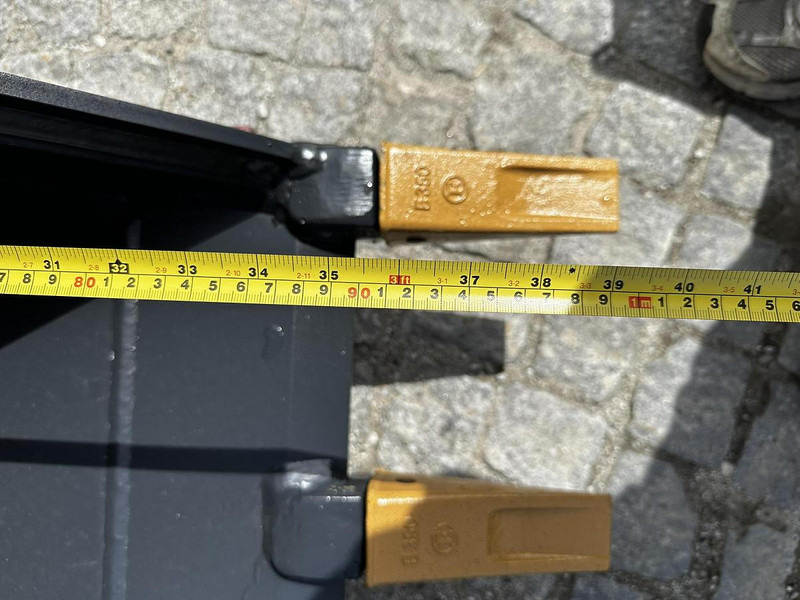 Big Tieflöffel 70cm mit MS08 Symblock Aufnahme - Godet: photos 3 Big Tieflöffel 70cm mit MS08 Symblock Aufnahme - Godet: photos 3