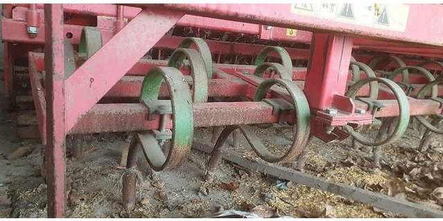 Gaspardo MC400 Säkombination - Semoir/ Planteuse: photos 5 Gaspardo MC400 Säkombination - Semoir/ Planteuse: photos 5