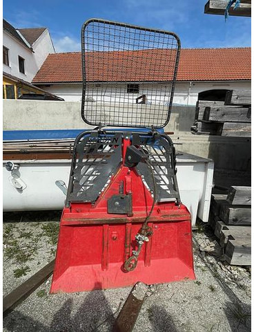 Krpan 4,5 E Seilwinde - Treuil: photos 2 Krpan 4,5 E Seilwinde - Treuil: photos 2