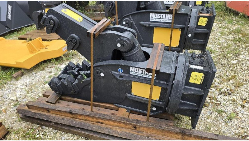 Mustang Abbruchpulverisierer RH05 - Cisaille de démolition: photos 2 Mustang Abbruchpulverisierer RH05 - Cisaille de démolition: photos 2