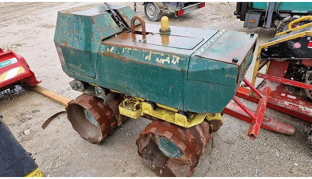 Rammax RW1504 Grabenwalze - Rouleau agricole: photos 1 Rammax RW1504 Grabenwalze - Rouleau agricole: photos 1