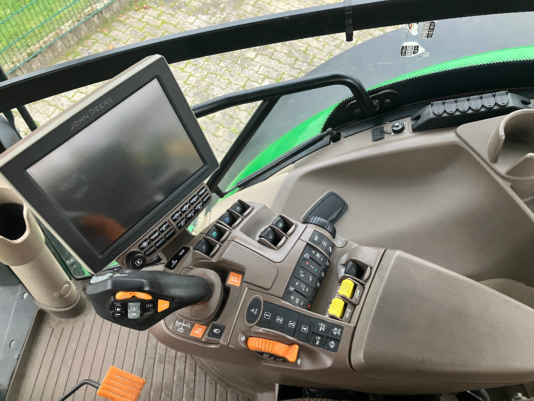 John Deere 6R185 - Tracteur agricole: photos 3 John Deere 6R185 - Tracteur agricole: photos 3