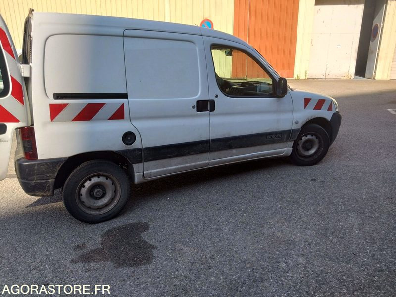 2081 QM 07 BERLINGO GO 2003 137900kms - Fourgonnette: photos 2 2081 QM 07 BERLINGO GO 2003 137900kms - Fourgonnette: photos 2