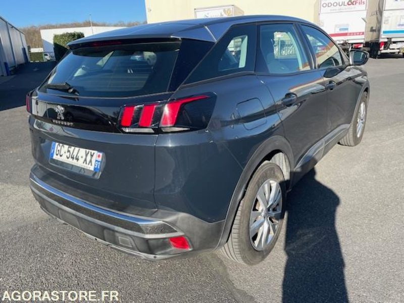 3008 ACTIVE 1.2i 130cv- 2018- 94200 KM - SUV: photos 3 3008 ACTIVE 1.2i 130cv- 2018- 94200 KM - SUV: photos 3