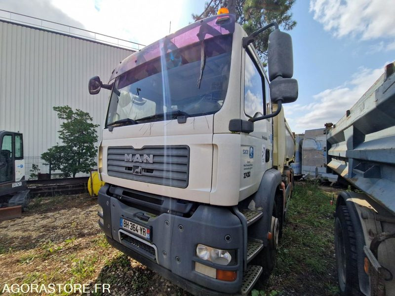 4x2 + 2 - BIBENNE MAN - TGA26.360 - 2007 / 305 699 KM - BH364YR - Camion benne: photos 1 4x2 + 2 - BIBENNE MAN - TGA26.360 - 2007 / 305 699 KM - BH364YR - Camion benne: photos 1