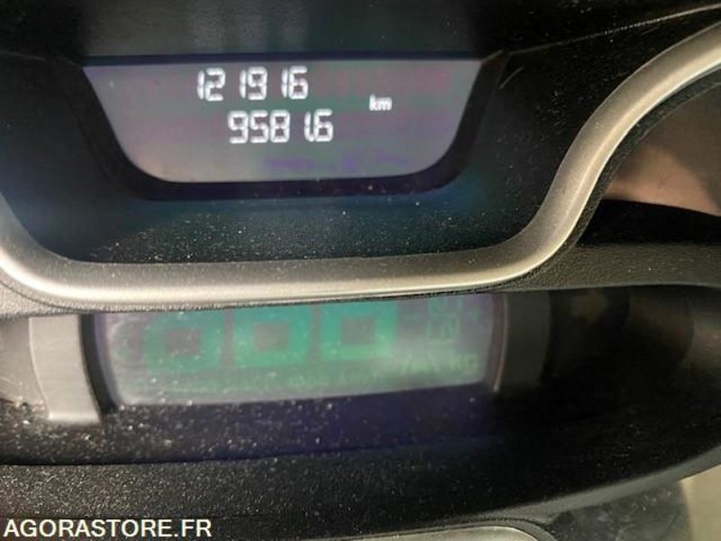 AMBULANCE FIAT TALENTO L1H1 120 CV - 2019 - 121 000km - Ambulance: photos 5 AMBULANCE FIAT TALENTO L1H1 120 CV - 2019 - 121 000km - Ambulance: photos 5