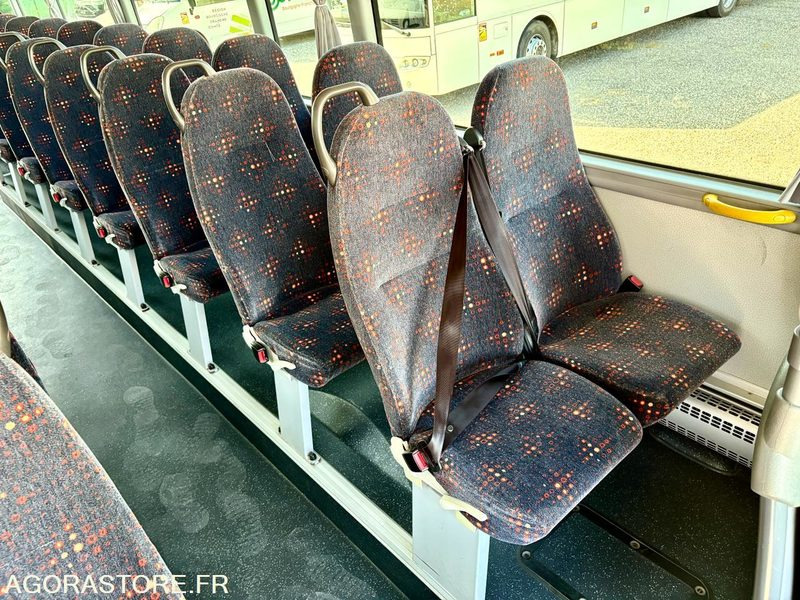 Bus scolaire AUTOCAR - MAN Lions Regio - 318.000km - EURO6 - Parc 114 - 2015: photos 13 Bus scolaire AUTOCAR - MAN Lions Regio - 318.000km - EURO6 - Parc 114 - 2015: photos 13