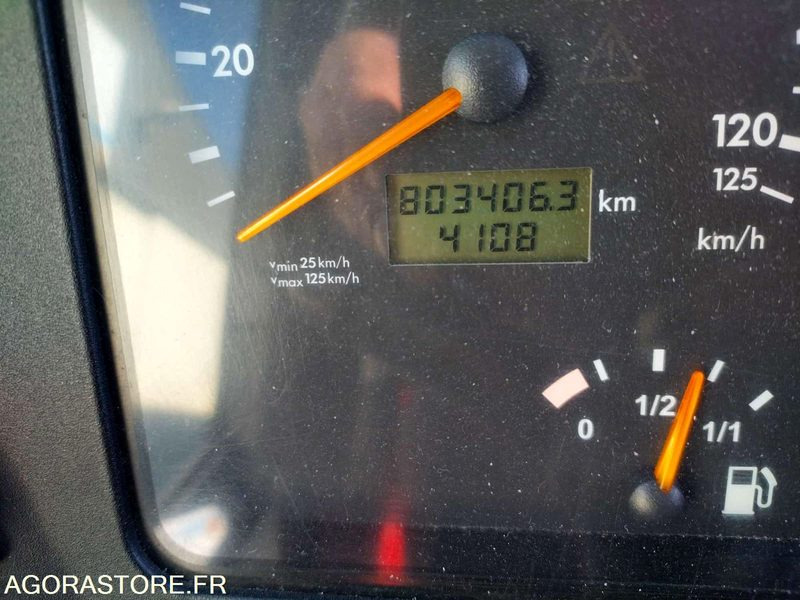 AUTOCAR SETRA 415 GT HD / 2006 / 807345 KM / 49 PLACES+WC / BVM / 1ERE MAIN - Autocar: photos 5 AUTOCAR SETRA 415 GT HD / 2006 / 807345 KM / 49 PLACES+WC / BVM / 1ERE MAIN - Autocar: photos 5