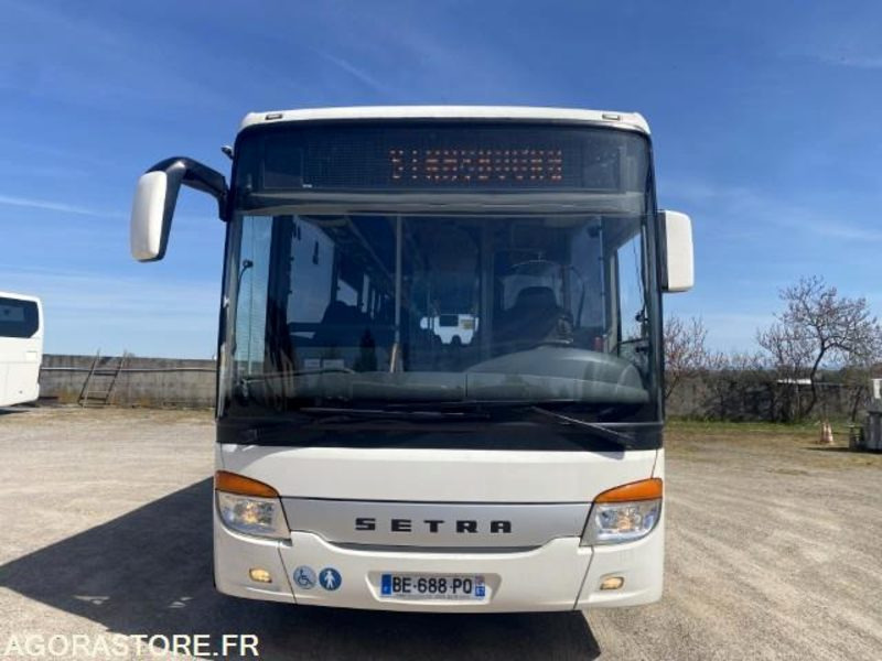 Autocar Setra 415 UL - 2010 - 745.000 km - Bus scolaire: photos 1 Autocar Setra 415 UL - 2010 - 745.000 km - Bus scolaire: photos 1