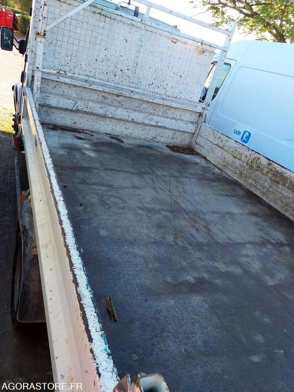 Benne RENAULT MASCOTT 2005 - 236016km - GS946JS - Utilitaire benne: photos 2 Benne RENAULT MASCOTT 2005 - 236016km - GS946JS - Utilitaire benne: photos 2