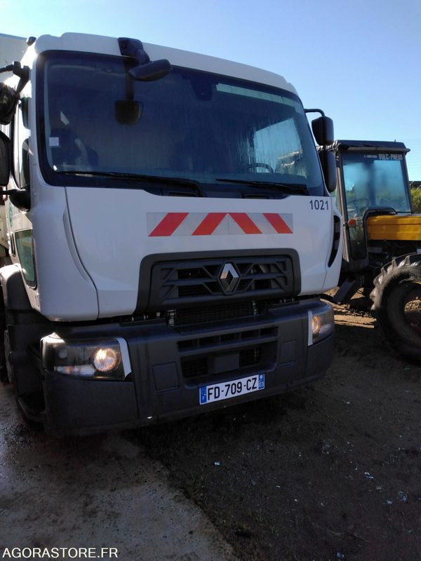 CAMION - BOM - RENAULT - D26 WIDE - 143 536KM - Benne à ordures ménagères: photos 1 CAMION - BOM - RENAULT - D26 WIDE - 143 536KM - Benne à ordures ménagères: photos 1
