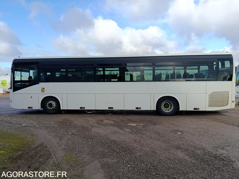 CAR IRISBUS RECREO - PARC 19964 - MEC2011/506000km/ BM-526-BE - Bus scolaire: photos 3 CAR IRISBUS RECREO - PARC 19964 - MEC2011/506000km/ BM-526-BE - Bus scolaire: photos 3