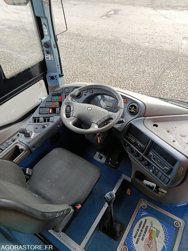 CAR IRISBUS RECREO - PARC 21067- MEC 2011/411000km/ BQ-963-PS - Bus scolaire: photos 5 CAR IRISBUS RECREO - PARC 21067- MEC 2011/411000km/ BQ-963-PS - Bus scolaire: photos 5