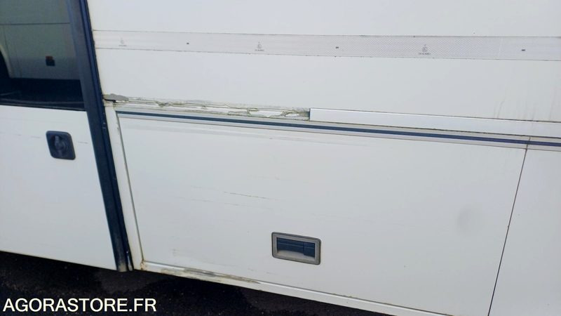 CAR MAN - FAST SCOLER 3 -N°7594 MEC 2007 / 302000 KM - BN-707-ZC - Bus scolaire: photos 5 CAR MAN - FAST SCOLER 3 -N°7594 MEC 2007 / 302000 KM - BN-707-ZC - Bus scolaire: photos 5