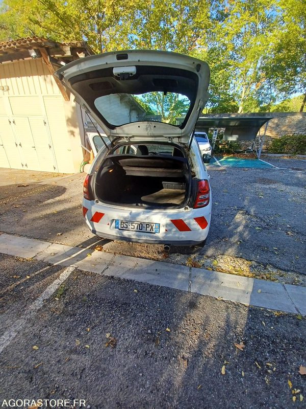 CITROEN C3 - 2 PLACES - REF SCP/900 - Voiture: photos 3 CITROEN C3 - 2 PLACES - REF SCP/900 - Voiture: photos 3