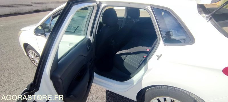 Voiture CITROEN C4: photos 8