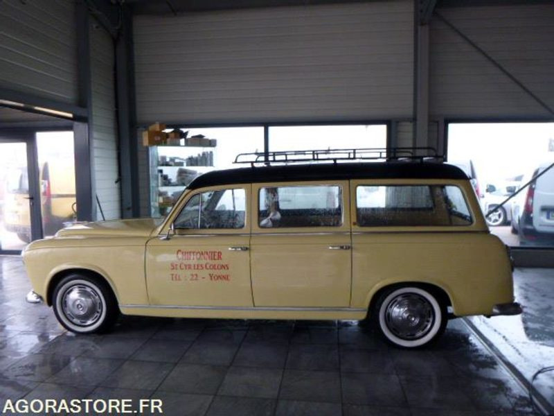 COLLECTION - PEUGEOT BREAK - 1956 - 53000km - Voiture: photos 2 COLLECTION - PEUGEOT BREAK - 1956 - 53000km - Voiture: photos 2