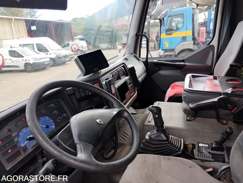 Camion 19t Hydrocureur Renault Premium 320 dci – équipement Huwer - Camion hydrocureur: photos 1 Camion 19t Hydrocureur Renault Premium 320 dci – équipement Huwer - Camion hydrocureur: photos 1