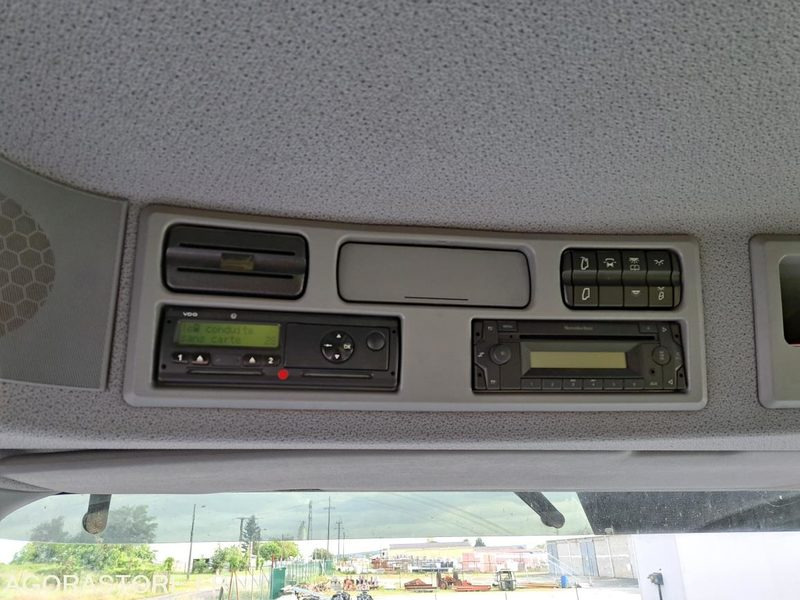 CAMION 6X2 AMPLIROLL-MERCEDES ACTROS - 2013 - 385 389KMS - Camion: photos 4 CAMION 6X2 AMPLIROLL-MERCEDES ACTROS - 2013 - 385 389KMS - Camion: photos 4