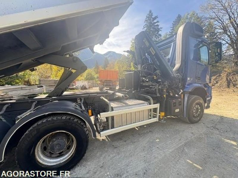 CAMION 6X4 TRI-BENNE +GRUE MERCEDES AROCS 2640 2014 190 000 KM - Camion: photos 3 CAMION 6X4 TRI-BENNE +GRUE MERCEDES AROCS 2640 2014 190 000 KM - Camion: photos 3