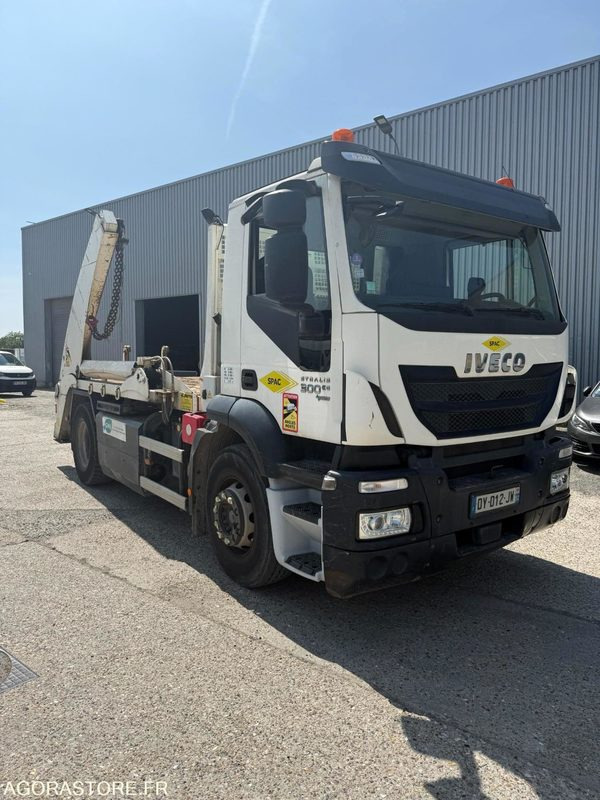 IVECO STRALIS MULTIBENNE 4x2 - 2015 / 60660KM - Camion: photos 1 IVECO STRALIS MULTIBENNE 4x2 - 2015 / 60660KM - Camion: photos 1