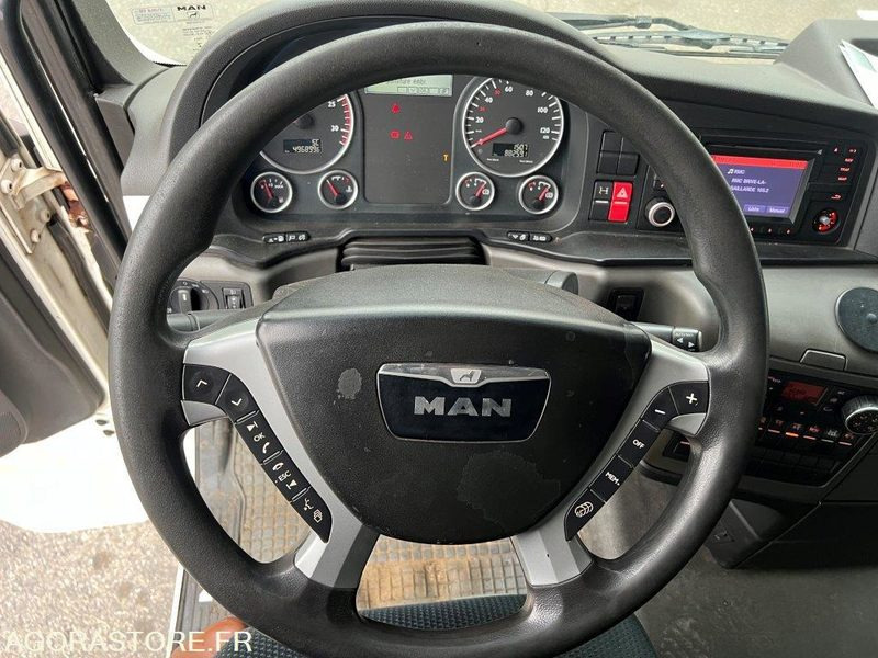MAN-TGX480-POLYBENNE-6X2-2013-496 930 KM - Camion: photos 5 MAN-TGX480-POLYBENNE-6X2-2013-496 930 KM - Camion: photos 5
