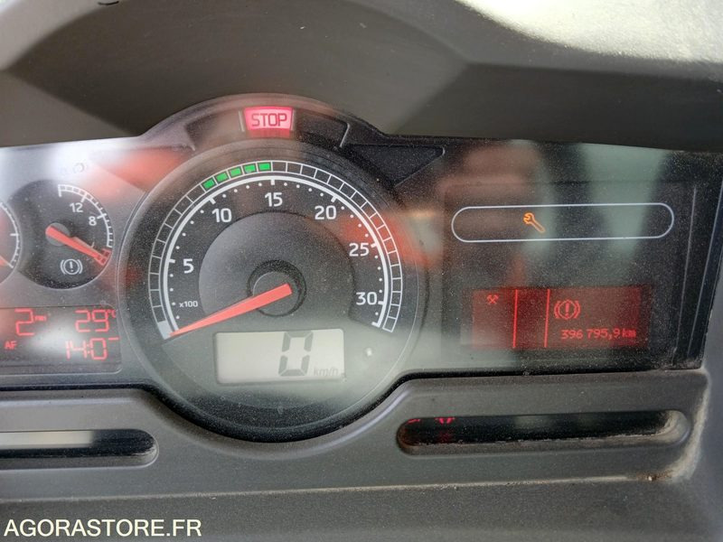 PORTEUR REMORQUEUR 26T BIBENNE - 2009 - 396 795 KM - Camion: photos 5 PORTEUR REMORQUEUR 26T BIBENNE - 2009 - 396 795 KM - Camion: photos 5