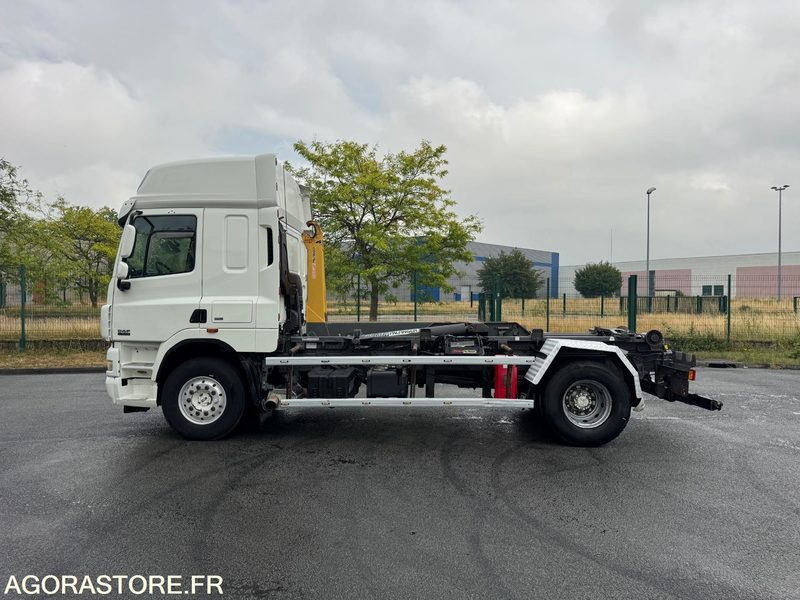 Porteur DAF CF460 19T Ampliroll GUIMA - 2009 - 801000km - crédit-bail Porteur DAF CF460 19T Ampliroll GUIMA - 2009 - 801000km: photos 8