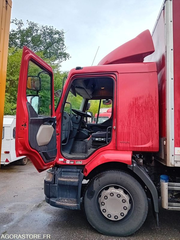 Porteur Renault 270 - Camion: photos 3 Porteur Renault 270 - Camion: photos 3