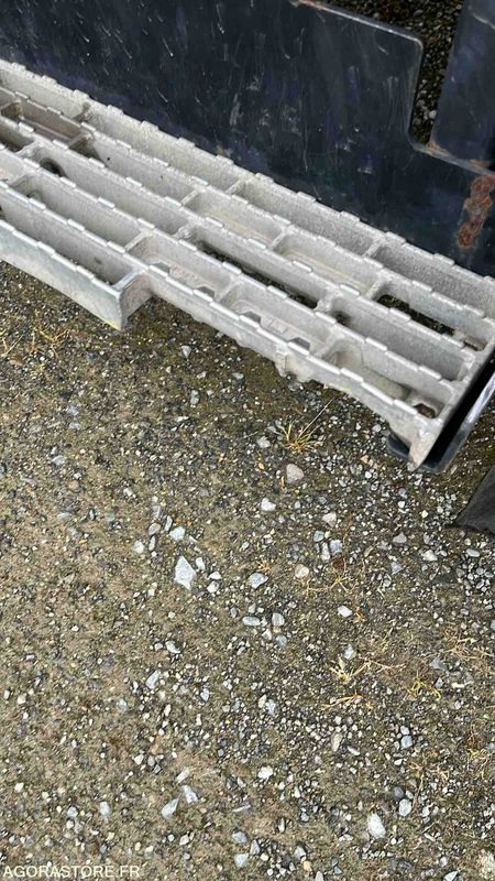 Camion RENAULT 270 DXI - 2010 - 335258kms: photos 10 Camion RENAULT 270 DXI - 2010 - 335258kms: photos 10