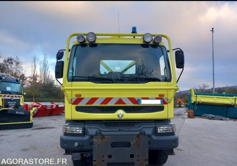 RENAULT KERAX 4x4 - 19T - 2003 - 320 000KM - Camion: photos 3 RENAULT KERAX 4x4 - 19T - 2003 - 320 000KM - Camion: photos 3