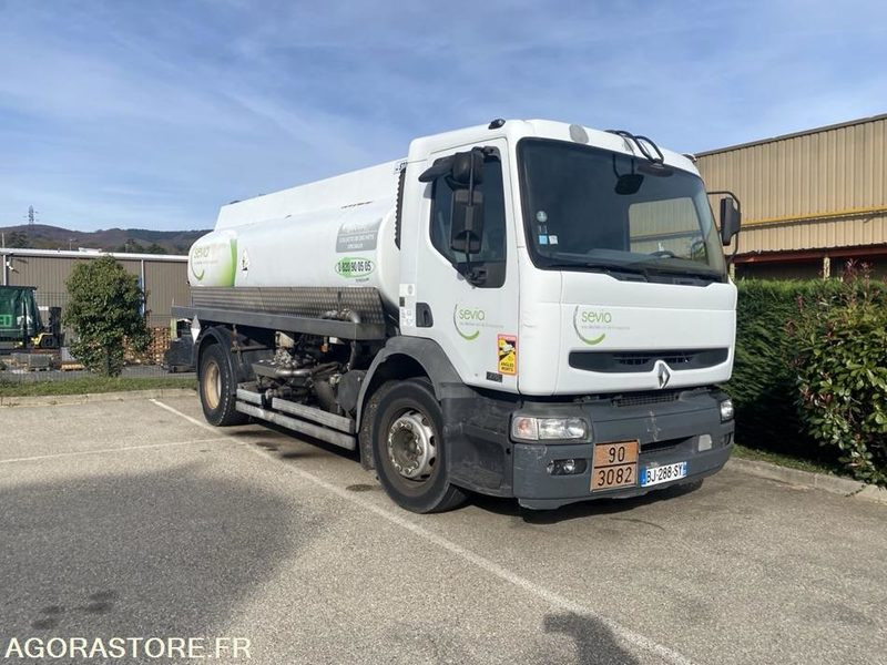 RENAULT PREMIUM 210.19 19 t citerne ADR- -2006-517007-BJ288SY - export only - Camion: photos 2 RENAULT PREMIUM 210.19 19 t citerne ADR- -2006-517007-BJ288SY - export only - Camion: photos 2