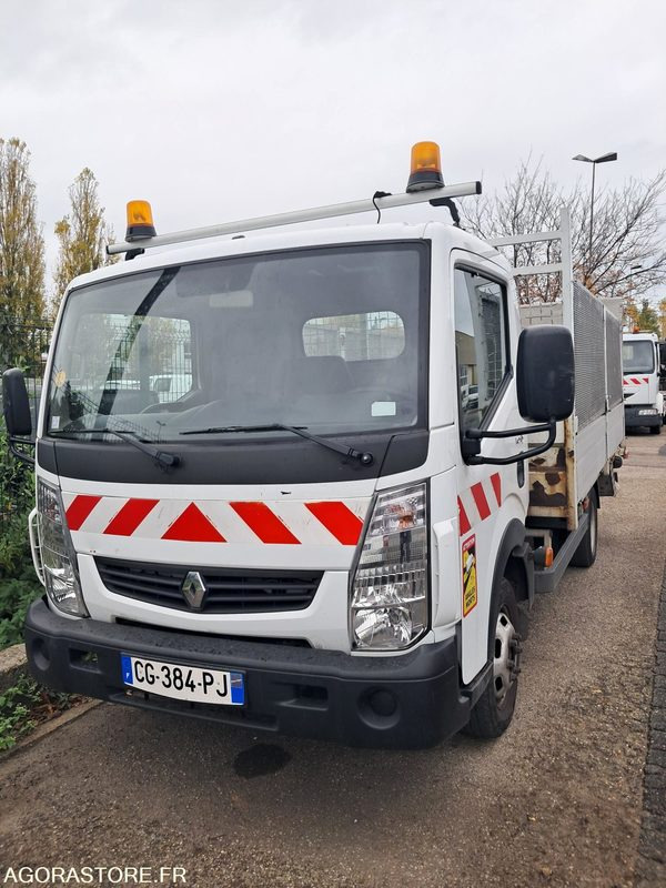 Renault Maxity CG-384-PJ - Camion: photos 1 Renault Maxity CG-384-PJ - Camion: photos 1