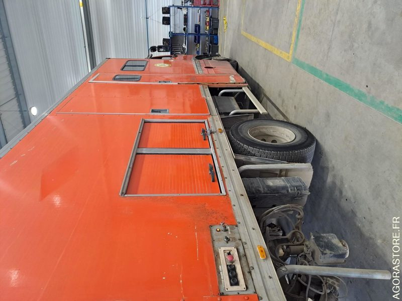 Renault Premium - 2002 - 245200kms (P2001104) - Camion: photos 3 Renault Premium - 2002 - 245200kms (P2001104) - Camion: photos 3