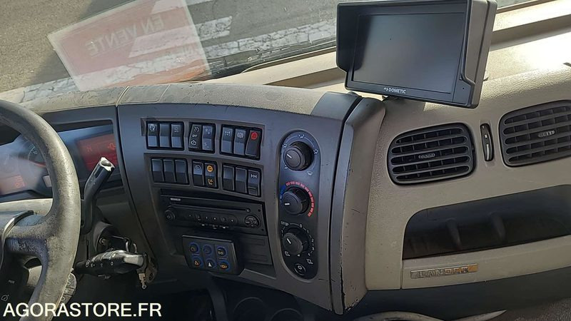 Renault Premium 380 - 2011 - 483100kms - BL055KP - Camion: photos 4 Renault Premium 380 - 2011 - 483100kms - BL055KP - Camion: photos 4