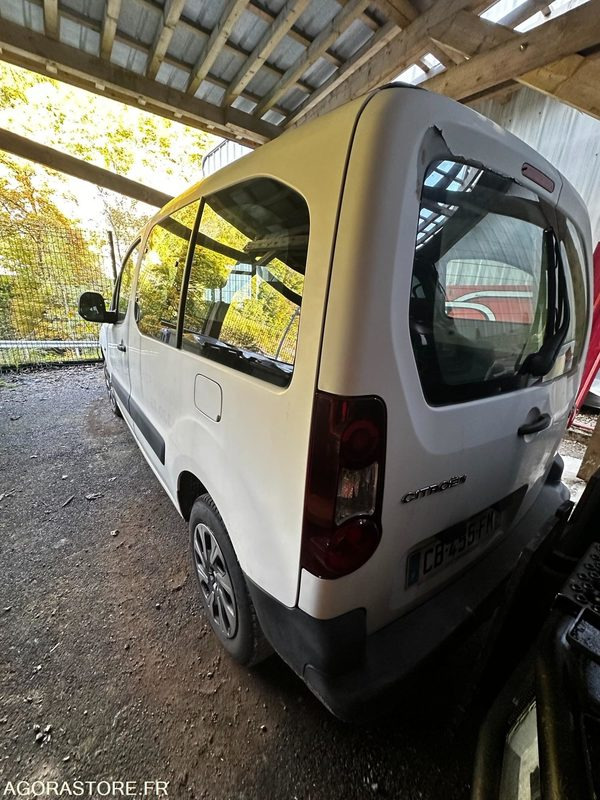 Citroen Berlingo 2012 240000 kms - Fourgonnette: photos 3 Citroen Berlingo 2012 240000 kms - Fourgonnette: photos 3