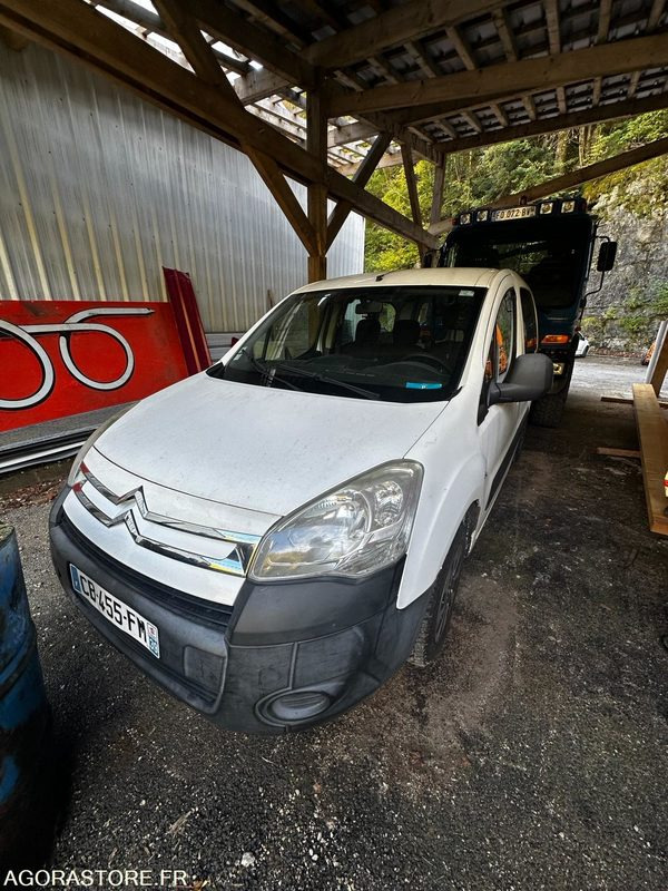 Citroen Berlingo 2012 240000 kms - Fourgonnette: photos 2 Citroen Berlingo 2012 240000 kms - Fourgonnette: photos 2