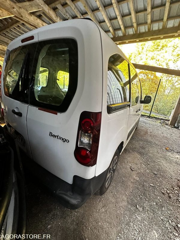 Citroen Berlingo 2012 240000 kms - Fourgonnette: photos 4 Citroen Berlingo 2012 240000 kms - Fourgonnette: photos 4