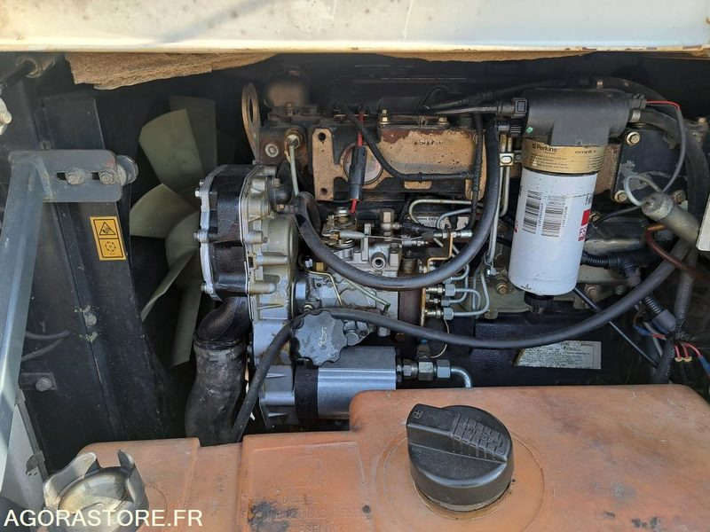 DUMPER TEREX 5T5 - 4564 heures - TRES BON ETAT DE MARCHE - Pompe à eau neuve - Tombereau: photos 4 DUMPER TEREX 5T5 - 4564 heures - TRES BON ETAT DE MARCHE - Pompe à eau neuve - Tombereau: photos 4