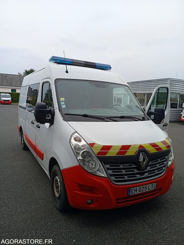 EH-025-LT - Roulant - RENAULT MASTER - VASP - 363 000 Kms - Ambulance: photos 2 EH-025-LT - Roulant - RENAULT MASTER - VASP - 363 000 Kms - Ambulance: photos 2