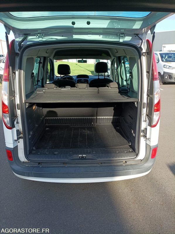 FA-586-ME - Roulant - RENAULT KANGOO - VP - 172 179 Kms - Voiture: photos 5 FA-586-ME - Roulant - RENAULT KANGOO - VP - 172 179 Kms - Voiture: photos 5