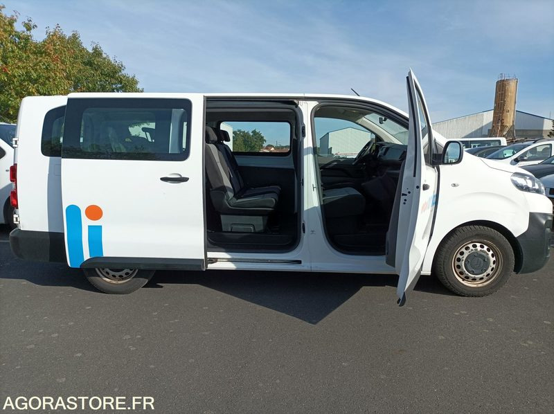 FG-949-DE - Roulant - CITROEN JUMPY SPACE TOURER - VP - 202 843 Kms - Minibus, Transport de personnes: photos 4 FG-949-DE - Roulant - CITROEN JUMPY SPACE TOURER - VP - 202 843 Kms - Minibus, Transport de personnes: photos 4